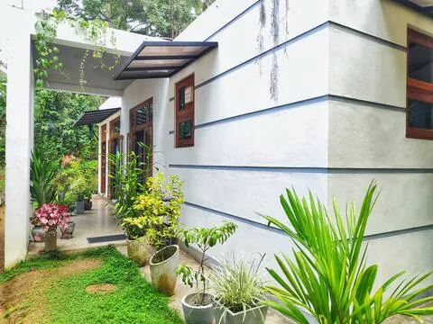 Hey Lala Talalla exterior